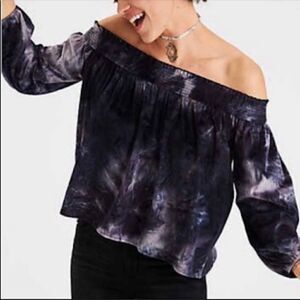 American Eagle Outfitters Tie Dye Velvet Off The Shoulder Swing Crop Top Blue S